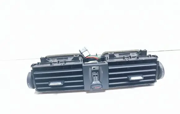 BMW 3 F30 F35 F31 Dash center air vent grill 9218552