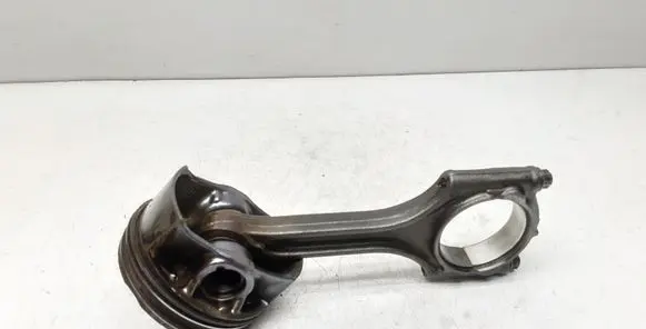Volvo V70 Piston with connecting rod 0822LB