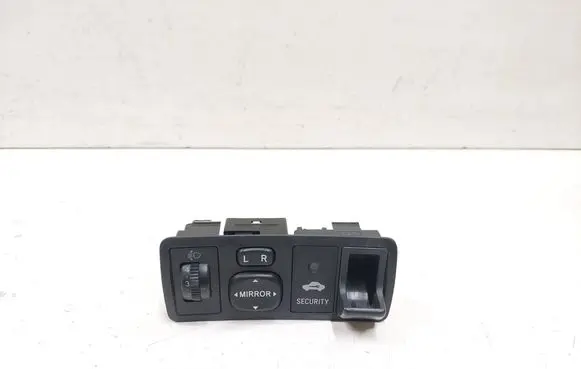 Toyota Corolla E120 E130 A set of switches 777665 183574