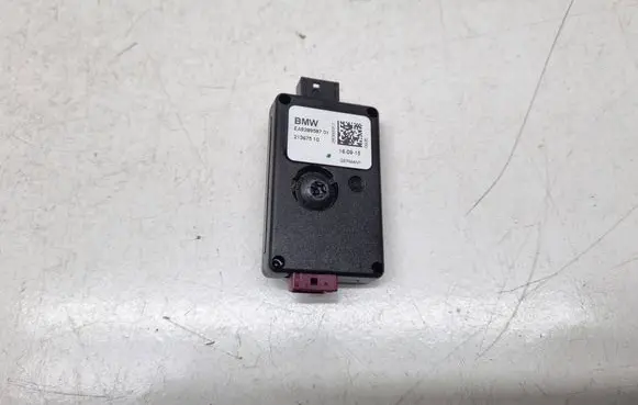 BMW 2 F46 Aerial antenna amplifier 9289587
