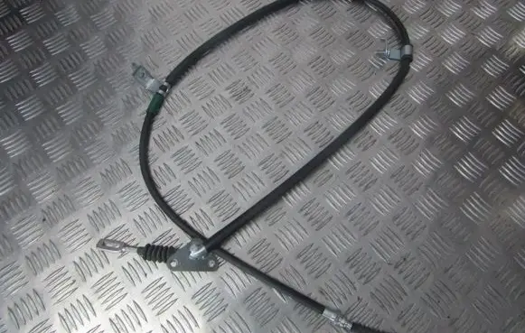 Handbrake/parking brake wiring cable