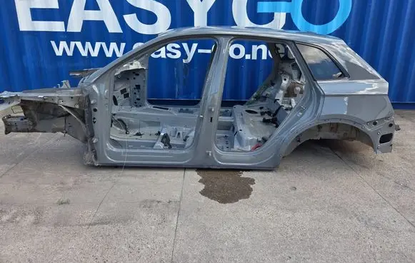 Audi Q5 SQ5 FY Trunk bottom trim panel 00000066
