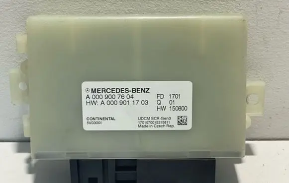 Mercedes-Benz E W213 Other control units/modules A0009007604 5WG00001 A0009011703