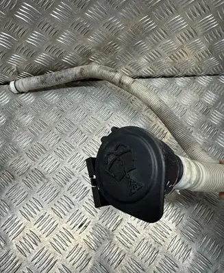 BMW X1 E84 Window washer liquid tank fill tube 7075099 45R010079 45R015055