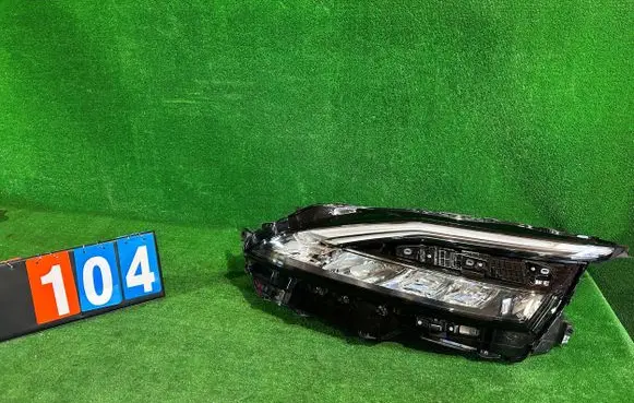 Nissan Qashqai J12 Headlight/headlamp 1008D02G