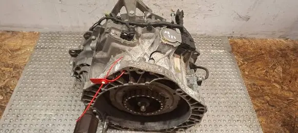 Renault Twingo III Automatic gearbox DC0001 S17986789