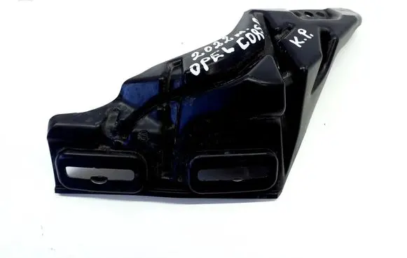 Opel Corsa F Fender mounting bracket 9823213080