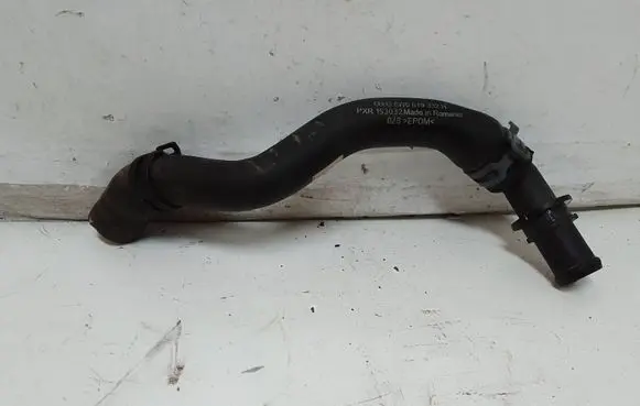 Audi A4 S4 B9 Engine coolant pipe/hose 8W0819332H 153032