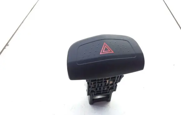 Nissan Primera Hazard light switch NILES06016