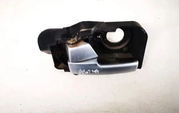 Ford Mondeo Mk III Rear door interior handle 1s71f22601af 1s71-f22601-af