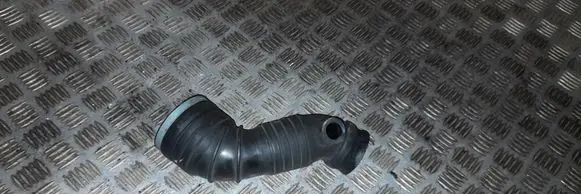 Audi A6 S6 C5 4B Turbo air intake inlet pipe/hose 4B0129627A