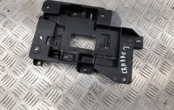 Chevrolet Camaro Sound amplifier holder/bracket 23401119