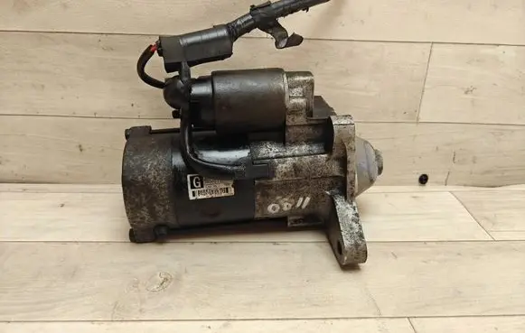 Mazda 5 Starter motor M002T88671 RF5C