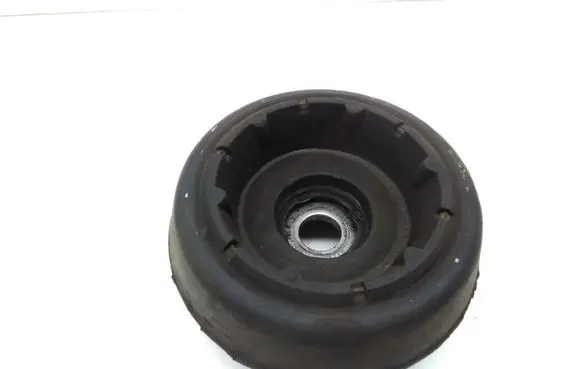 Volkswagen Vento Front upper strut mount 08619620