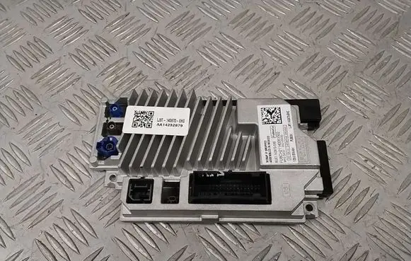 Ford Mach-E I GPS navigation control unit/module LJ9T14G670EHG