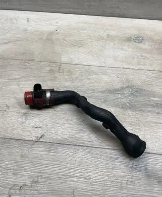 Mercedes-Benz CLS C219 Breather hose/pipe A6420160881