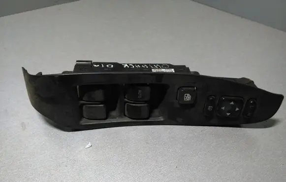 Subaru Legacy Electric window control switch 83071AE020 94266AE010