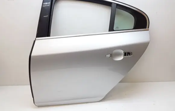 Volvo S60 Rear door 