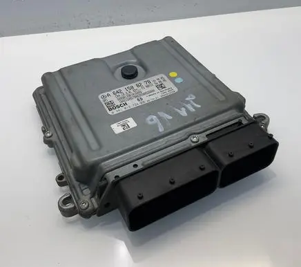 Mercedes-Benz E W211 Engine control unit/module A6421508278 0281013724 6421508278