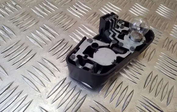 Tail light part