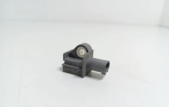 Mercedes-Benz C W204 Airbag deployment crash/impact sensor A2048201985