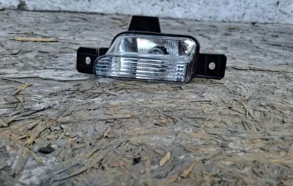 Volkswagen Tiguan Reverse light 5N0941072A