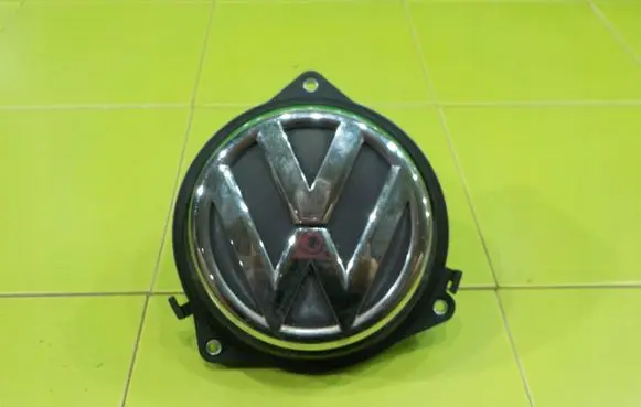 Volkswagen Golf VII Tailgate glass/window release handle 3C5827469F XP113