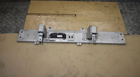 Mercedes-Benz GLE W167 Gearbox mount A1672406100555525