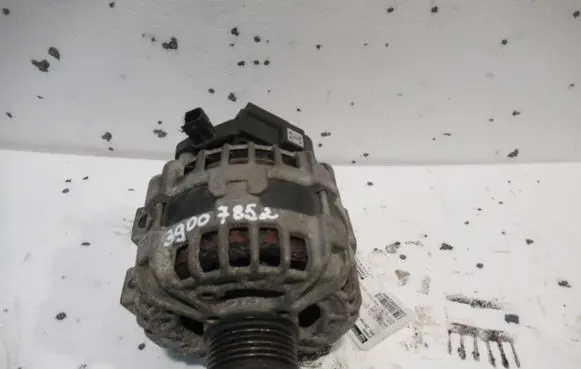 Opel Insignia A Generator/alternator 39007852