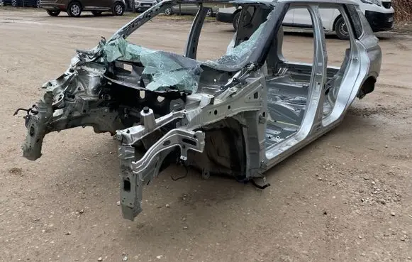 Mitsubishi Outlander IV Body 