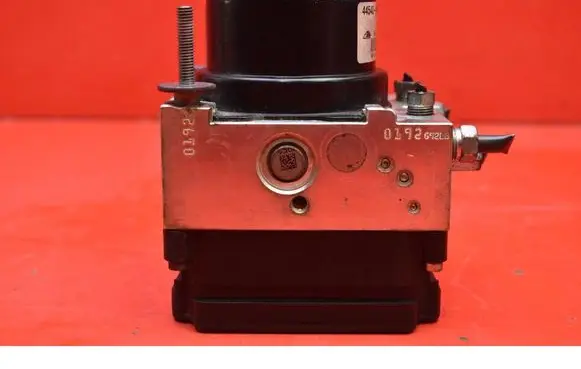 Toyota Yaris ABS Pump 445400D280