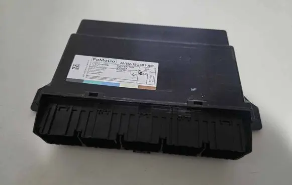 Ford Kuga II Comfort/convenience module AV6N19G481AM