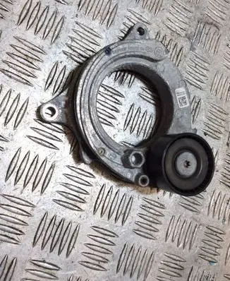BMW 4 F32 F33 Generator/alternator belt tensioner