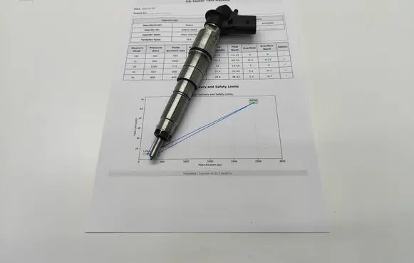 BMW 5 E60 E61 Fuel injector 7792721 779272104 0445115