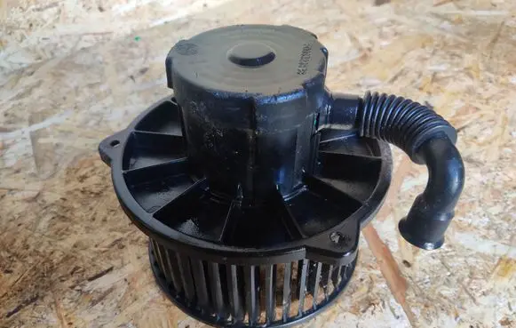 Ford Ranger Heater fan/blower J97ALHD