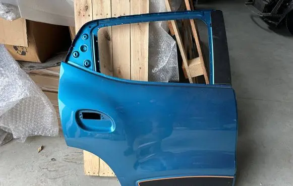 Rear door