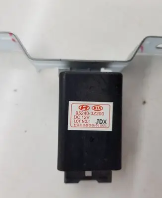Hyundai i40 Other relay 9524D3Z200