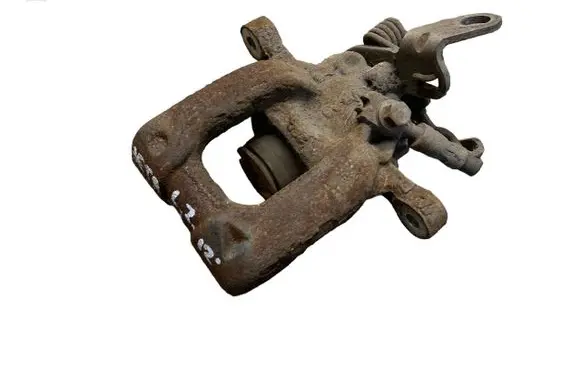 Volkswagen Jetta VI Rear brake caliper