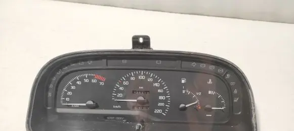 Renault Laguna I Speedometer (instrument cluster) 215716876 7700824301L 21572011