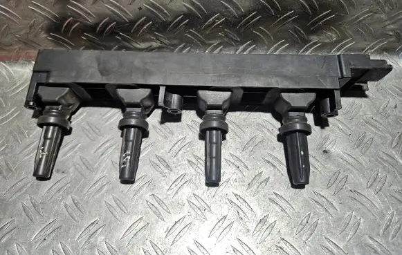 Peugeot 607 High voltage ignition coil 2526131A