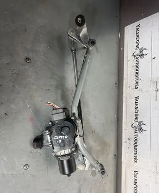 Front wiper linkage and motor