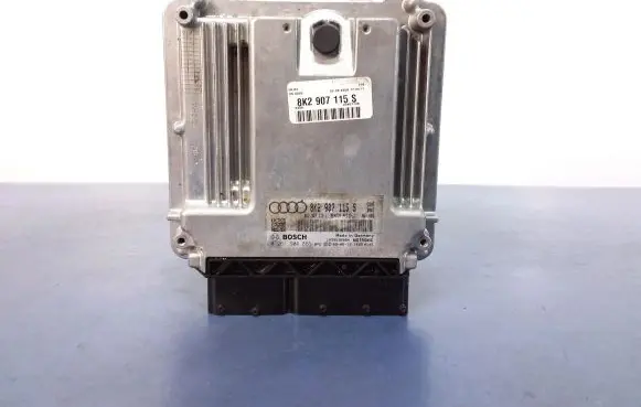 Audi A5 8T 8F Engine control unit/module ECU 8K2907115S