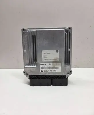 BMW 5 E60 E61 Engine control unit/module 0281011120 7794650 1039S04709
