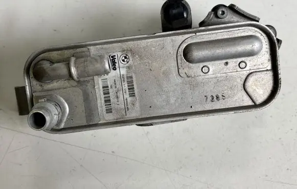 BMW 4 F32 F33 Gearbox / Transmission oil cooler 760055303