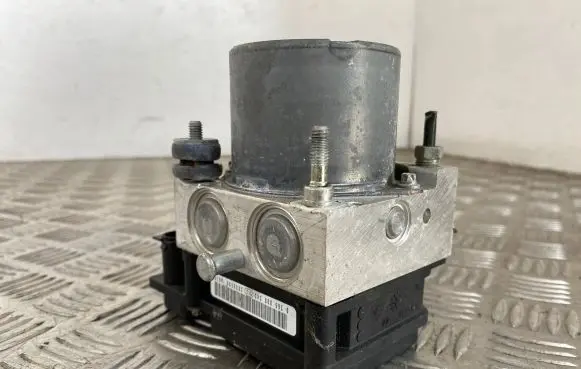 Subaru Legacy ABS Pump 27534AG010 0265800343 0265231379