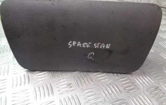 Mitsubishi Space Star Steering wheel airbag