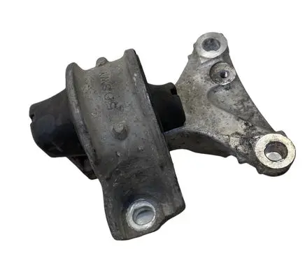 Honda CR-V Engine mount bracket 50SWY