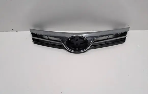 Toyota Corolla E160 E170 Front bumper upper radiator grill 5311102A80 53111-02A80