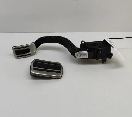 Citroen C5 Aircross Accelerator throttle pedal 9836042180 028075500J