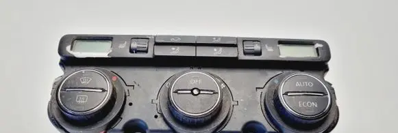 Volkswagen Touran I Climate control unit
